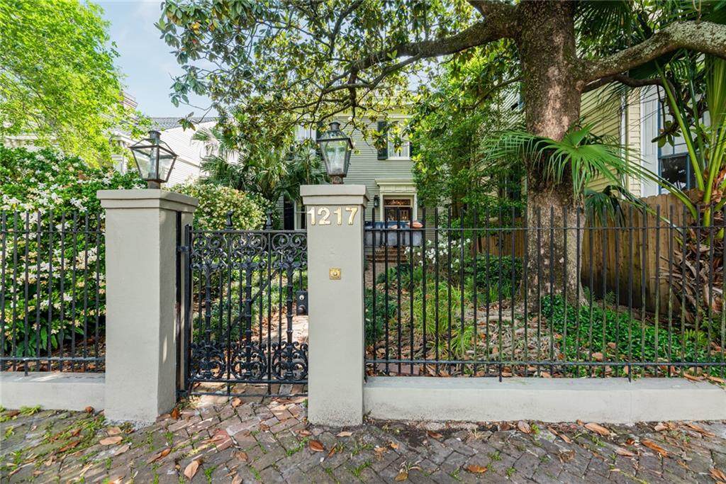 1217 Fourth Street - Photo 1