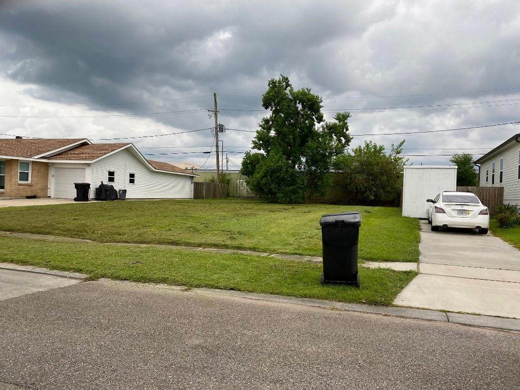 108 Perrin Drive - Photo 1
