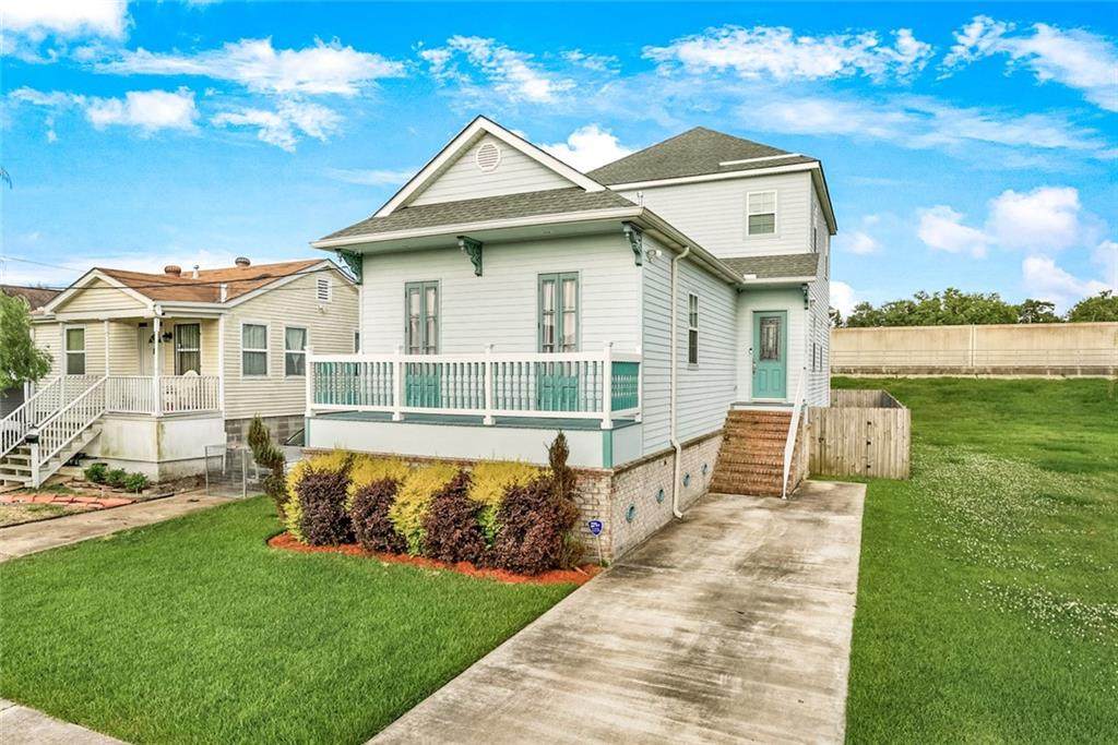 5784 Warrington Drive - Photo 1