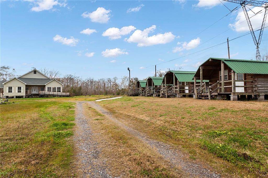 7040 Barataria Boulevard - Photo 1