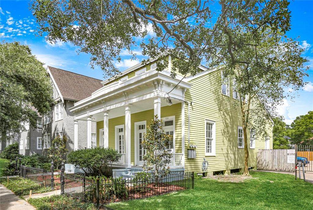 924 Carrollton Avenue - Photo 1