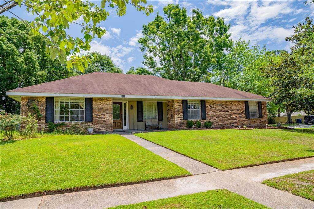 1050 Rue Bordeaux Drive - Photo 1