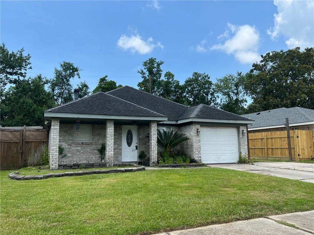 207 Foxcroft Drive - Photo 1