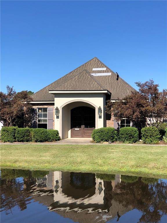 19224 Greenleaf Circle - Photo 1