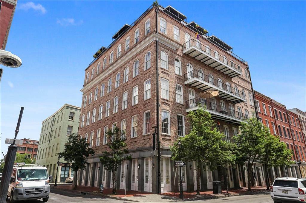 232 Decatur Street - Photo 1
