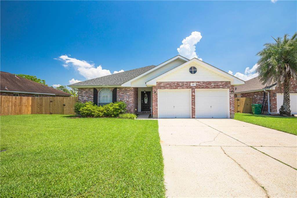92 Moss Drive - Photo 1