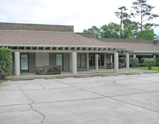 100 Mariners Plaza Drive - Photo 1