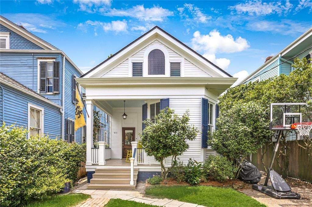 917 Cherokee Street - Photo 1