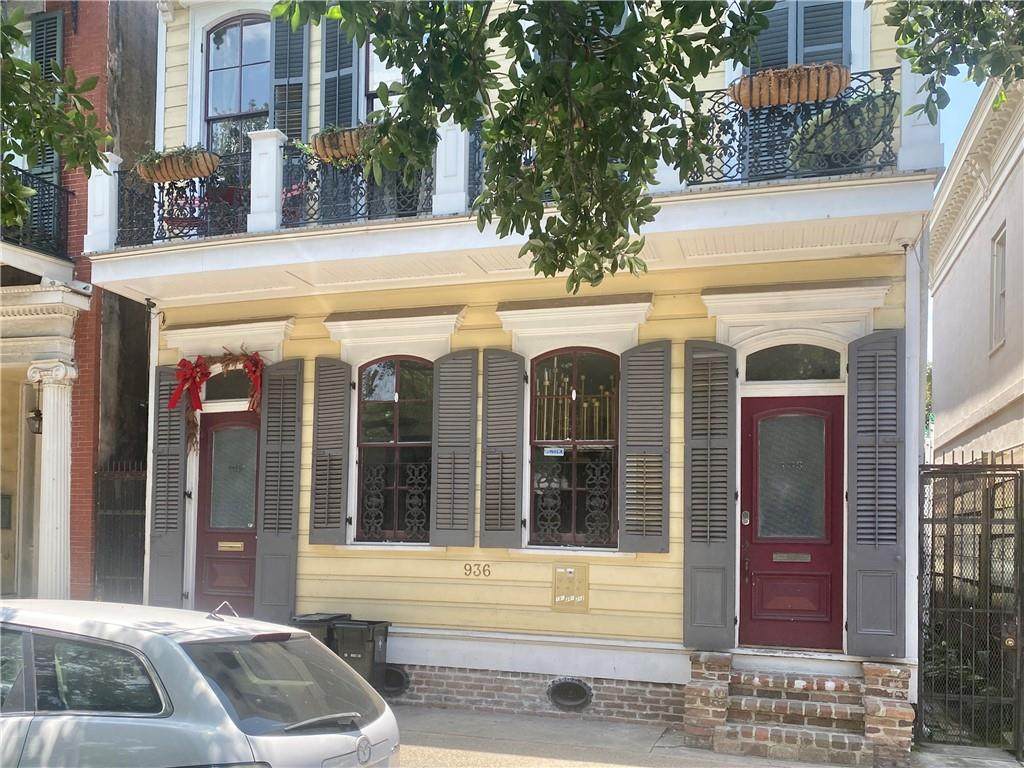 936 Esplanade Avenue - Photo 1
