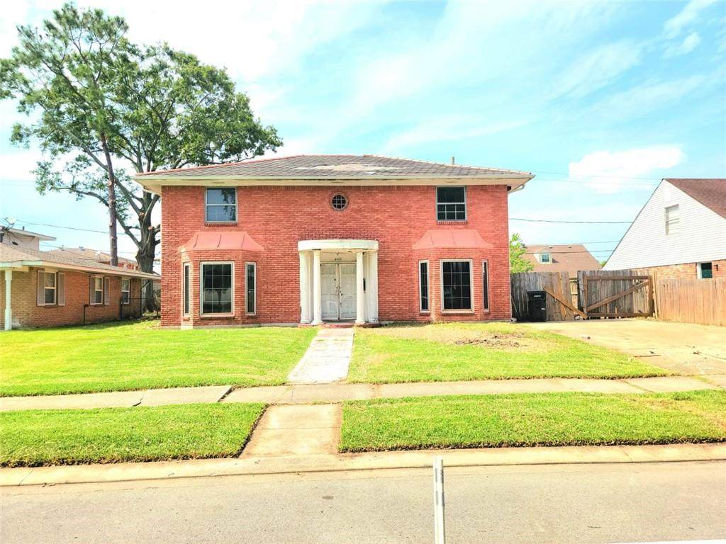 4310 Macarthur Boulevard - Photo 1