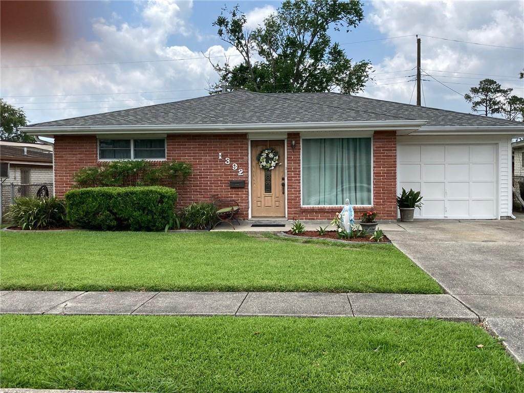 1392 Redwood Drive - Photo 1