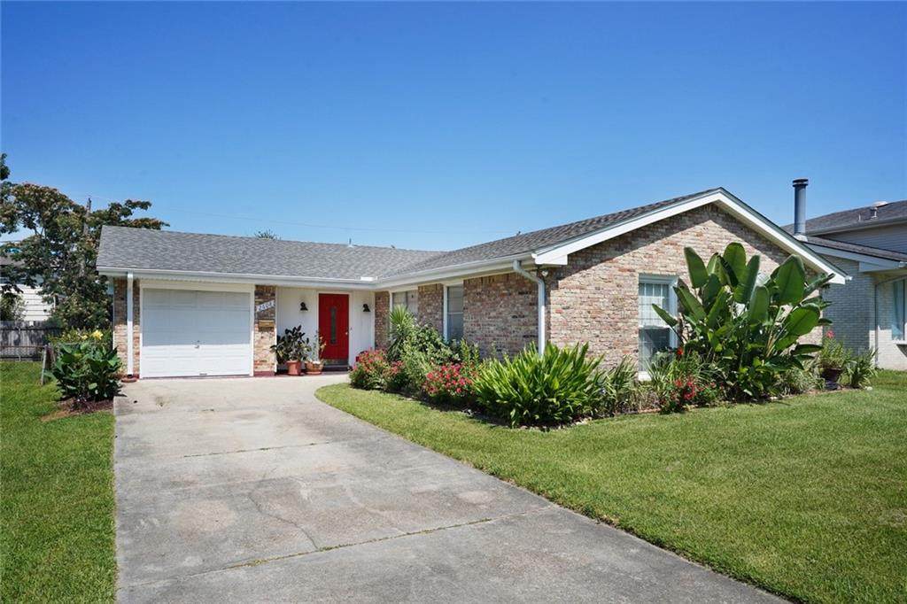 2608 Sells Street - Photo 1