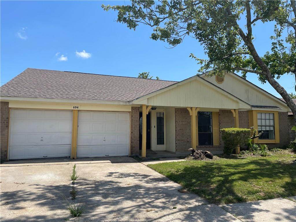 604 Plymouth Drive - Photo 1