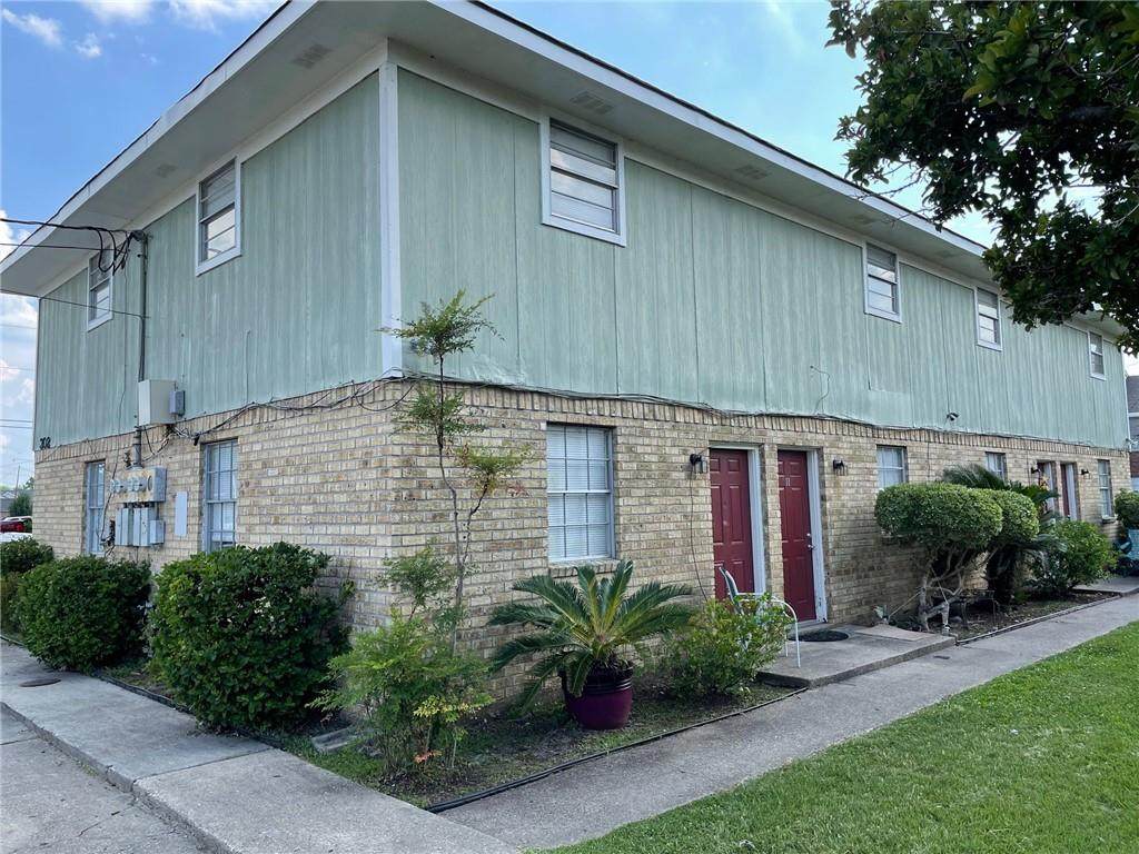 308 River Ridge Drive - Photo 1