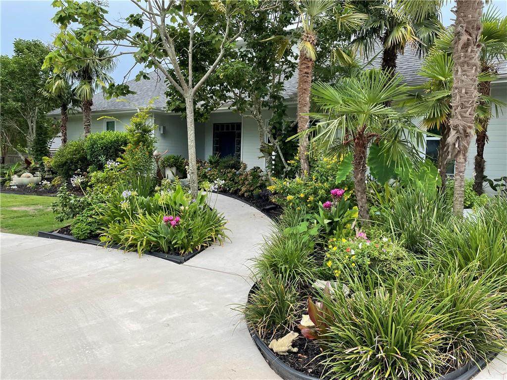 102 Bayou Perez Drive - Photo 1