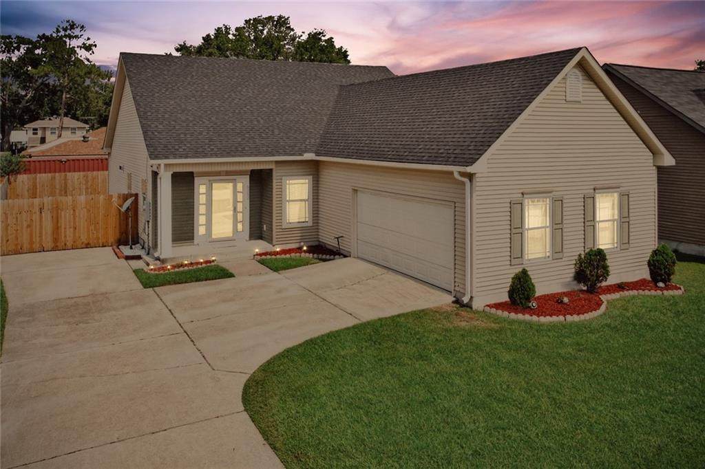 5252 Clementine Lane - Photo 1