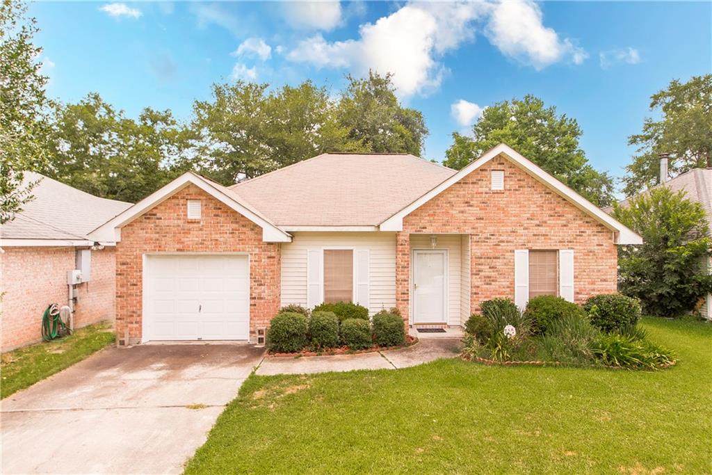 402 Suncrest Loop - Photo 1