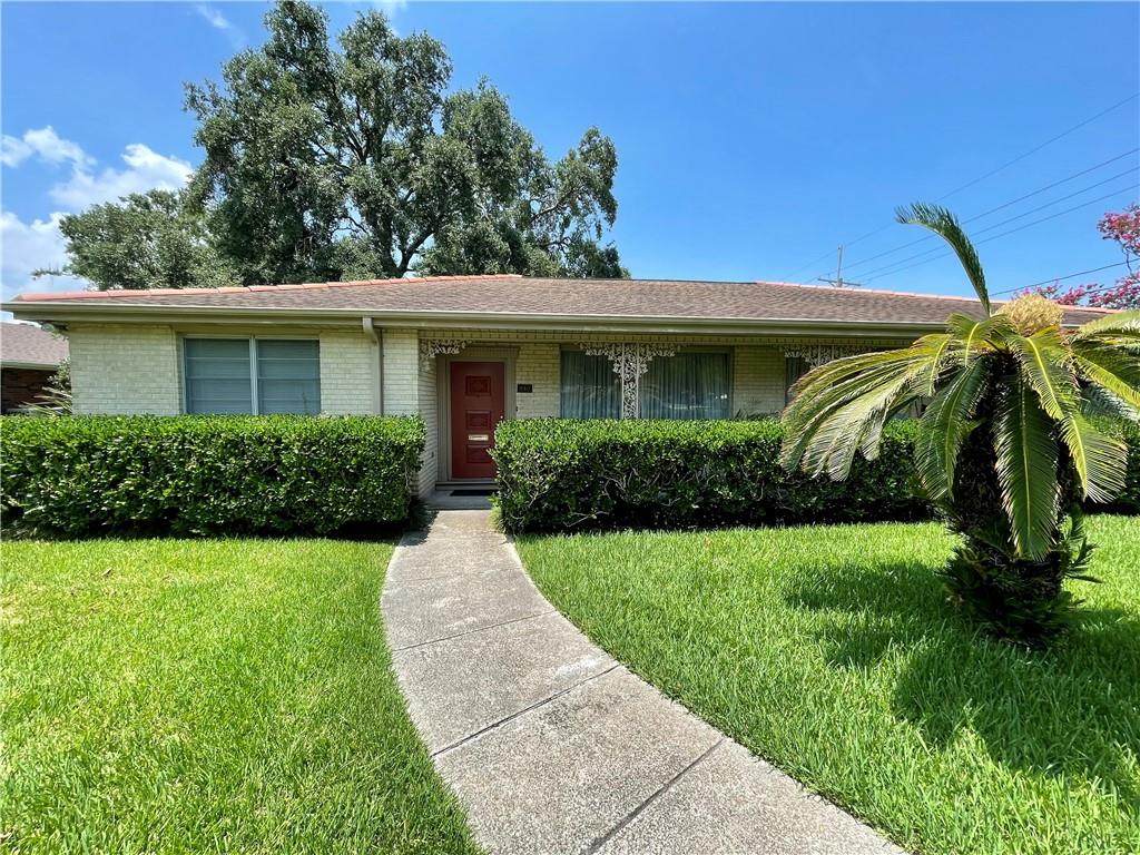 840 Bonnabel Boulevard - Photo 1