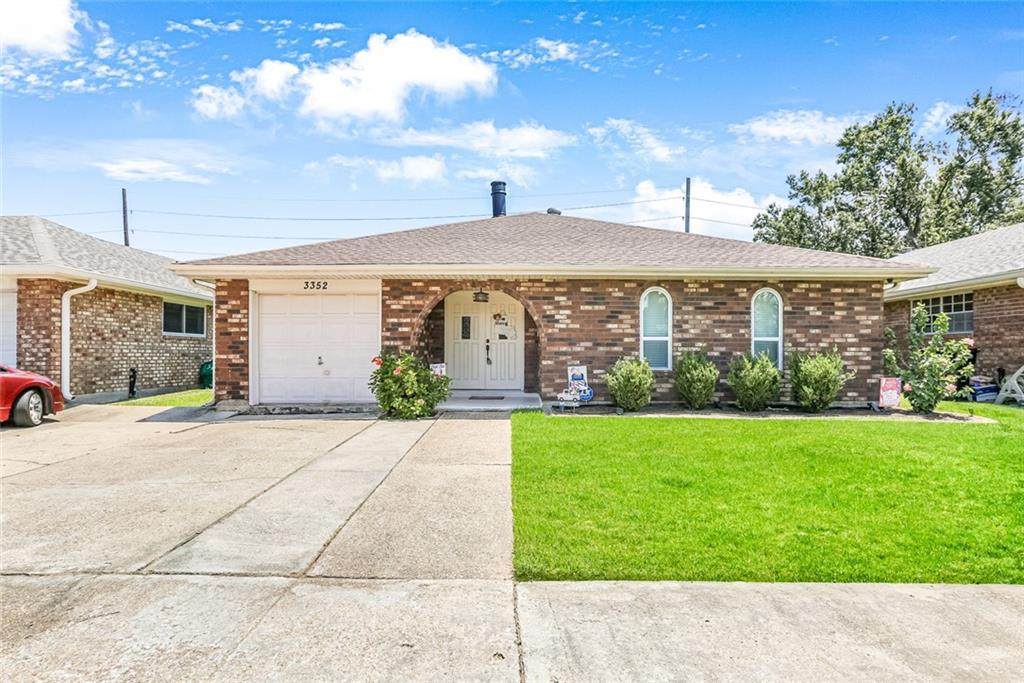 3352 Castle Drive - Photo 1