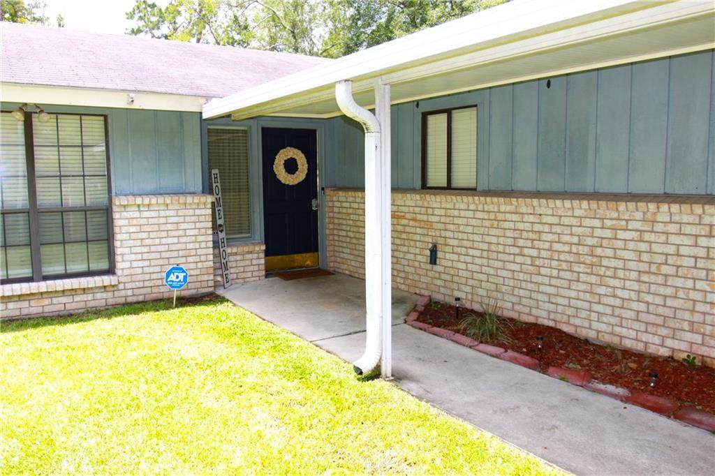 120 Whisperwood Boulevard - Photo 1