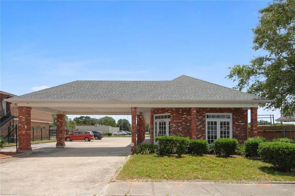 3030 Halsey Street - Photo 1
