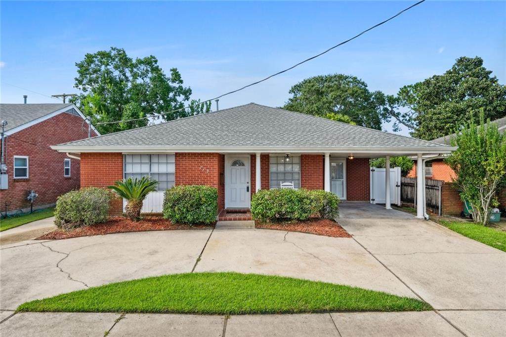 712 Harrison Avenue - Photo 1