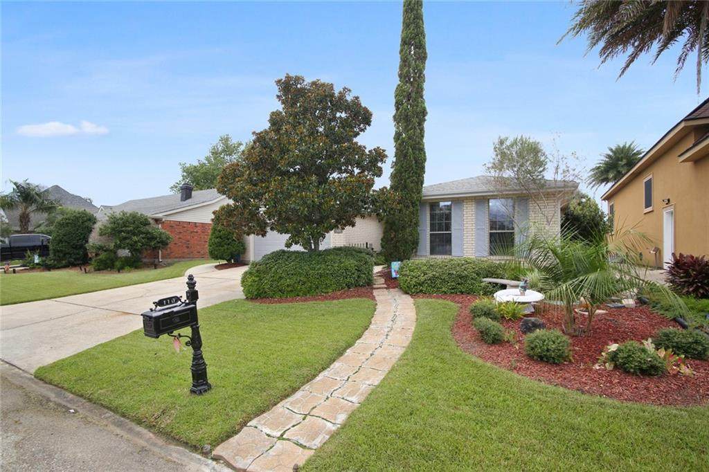 110 Weatherly Cove - Photo 1