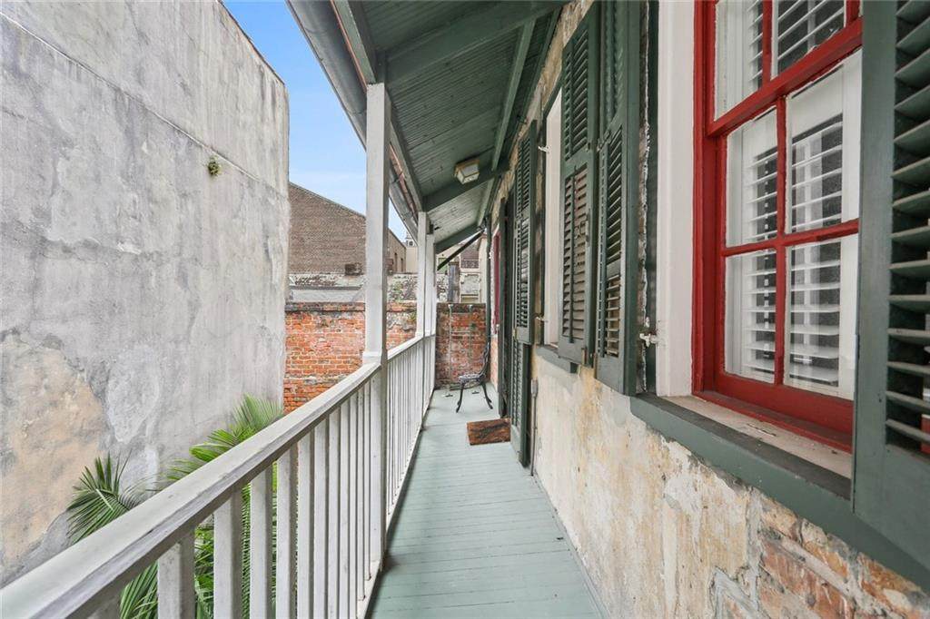 734 Royal Street - Photo 1