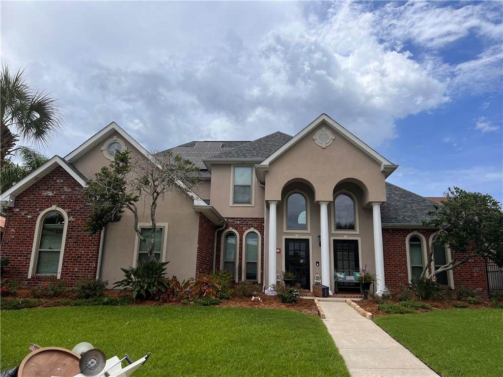 114 Laura Lane - Photo 1