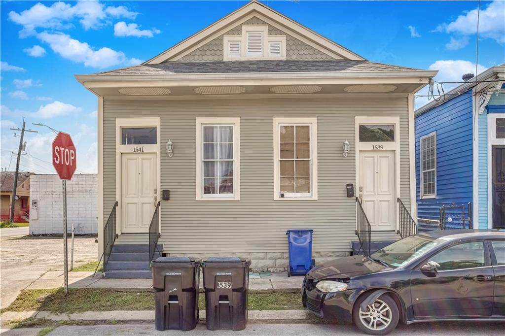 1541 Clouet Street - Photo 1