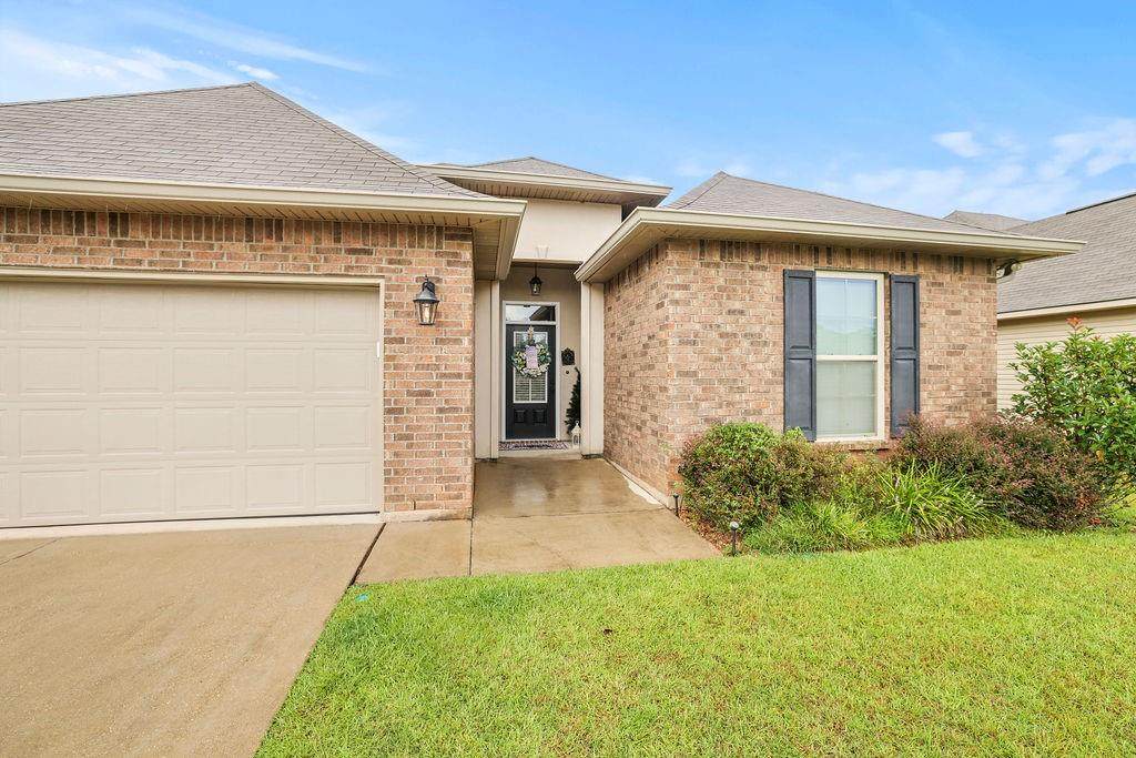 74321 Eta Avenue - Photo 1