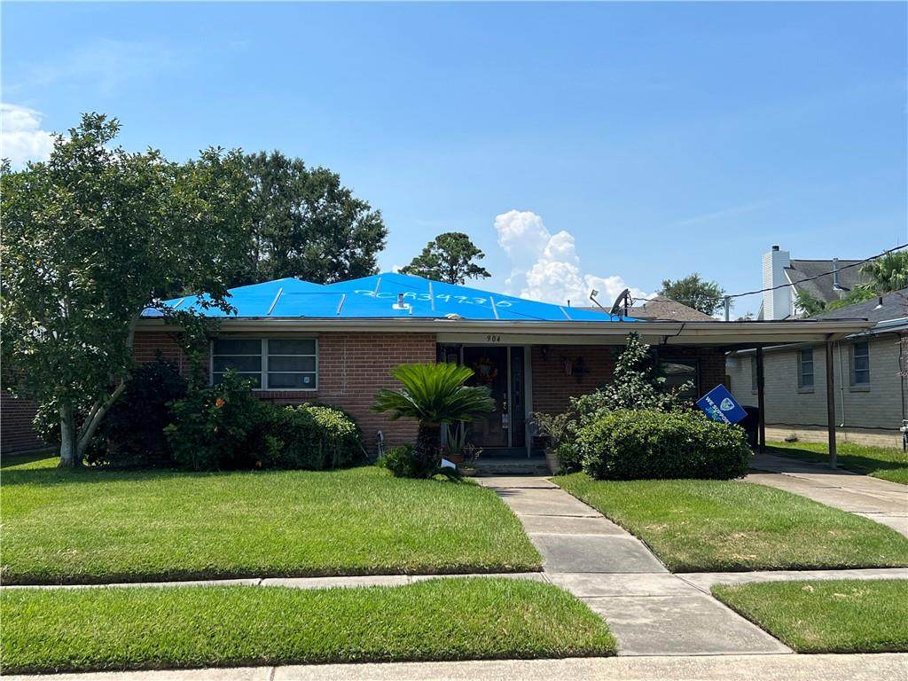 904 Elmeer Avenue - Photo 1
