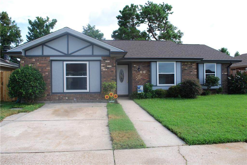 728 Mayfair Lane - Photo 1