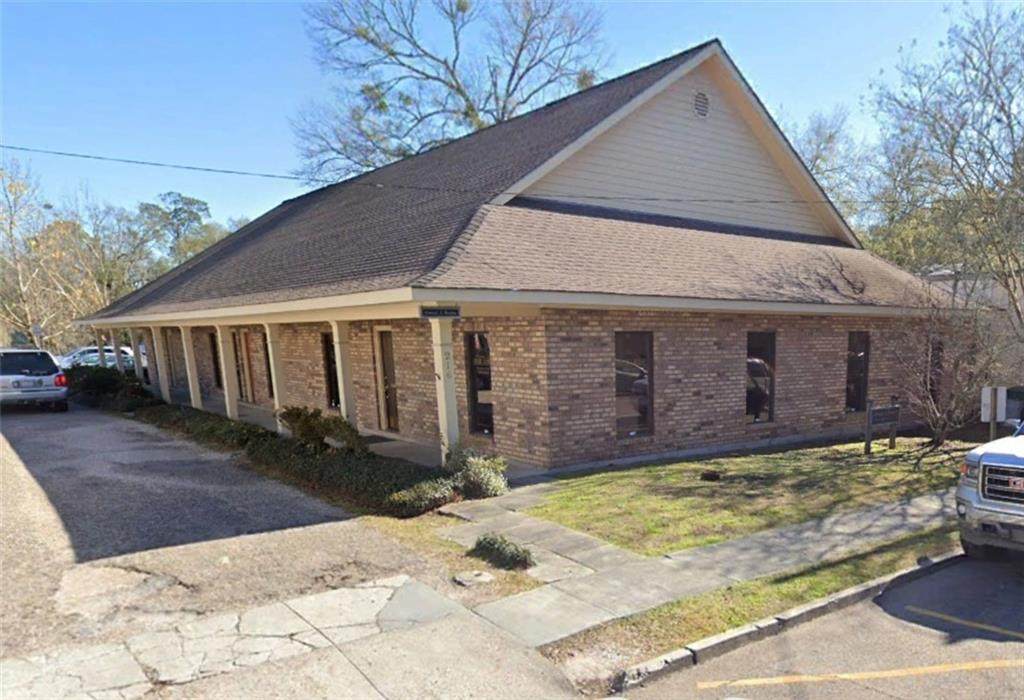 216 N. Columbia Street - Photo 1