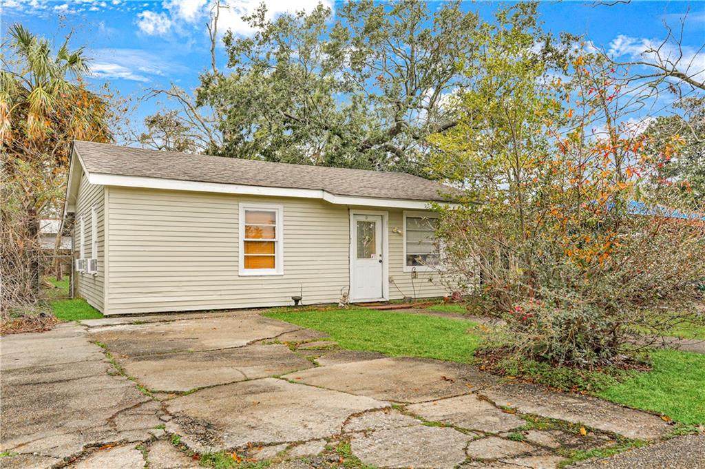 3115 Effie Street - Photo 1