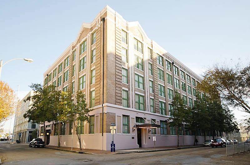 700 Peters Street - Photo 1