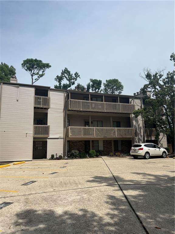2820 Steamship Circle - Photo 1