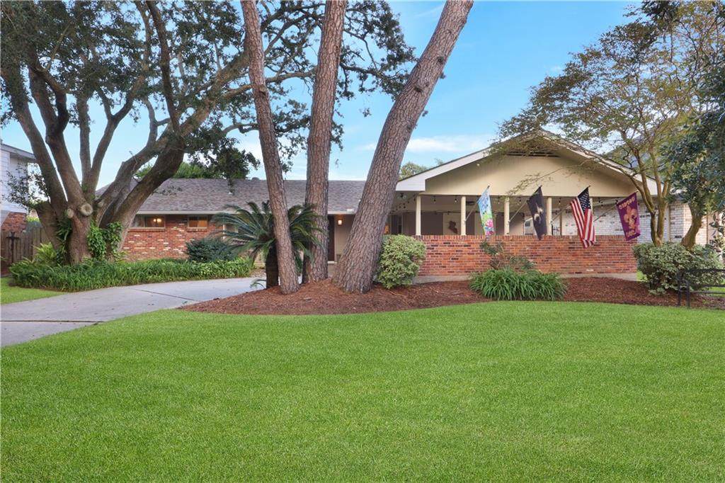 4825 Henican Place - Photo 1