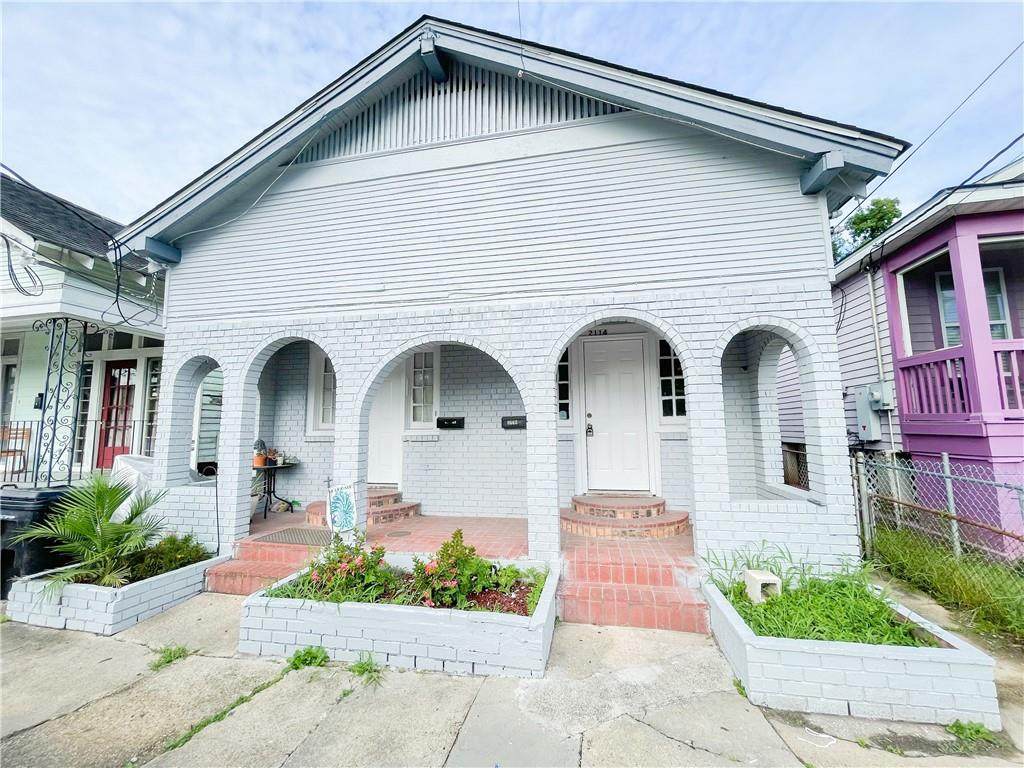 2112-14 Painters Street - Photo 1