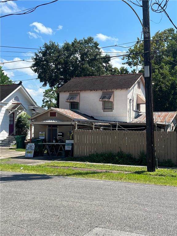 812 Rupp Street - Photo 1