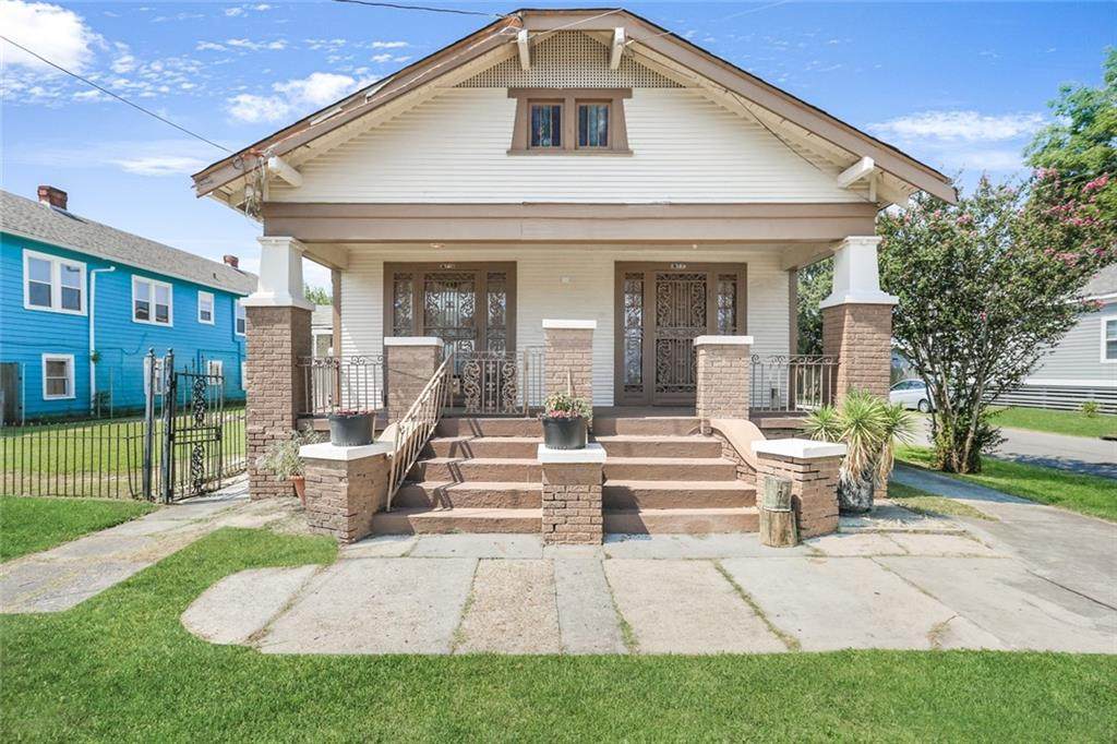 1340 42 Alvar Street - Photo 1