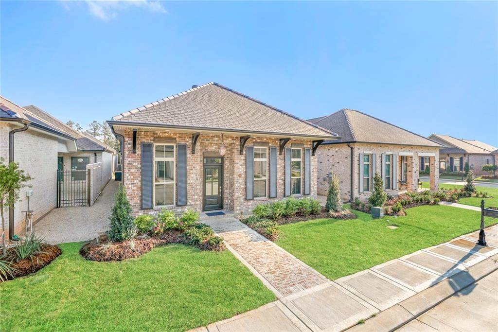 708 Rue Courtney Drive - Photo 1