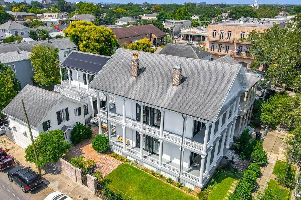 1006 Washington Avenue - Photo 1