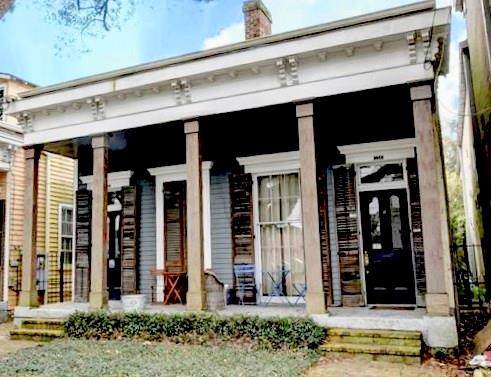 1020 Louisiana Avenue - Photo 1