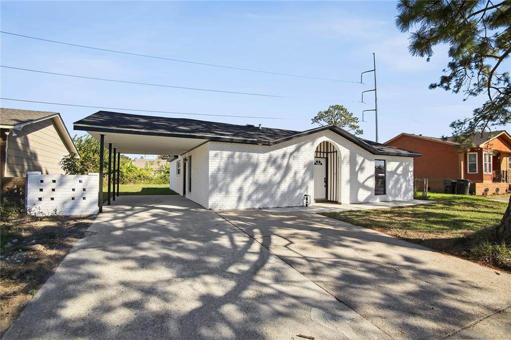 3600 Mansfield Avenue - Photo 1