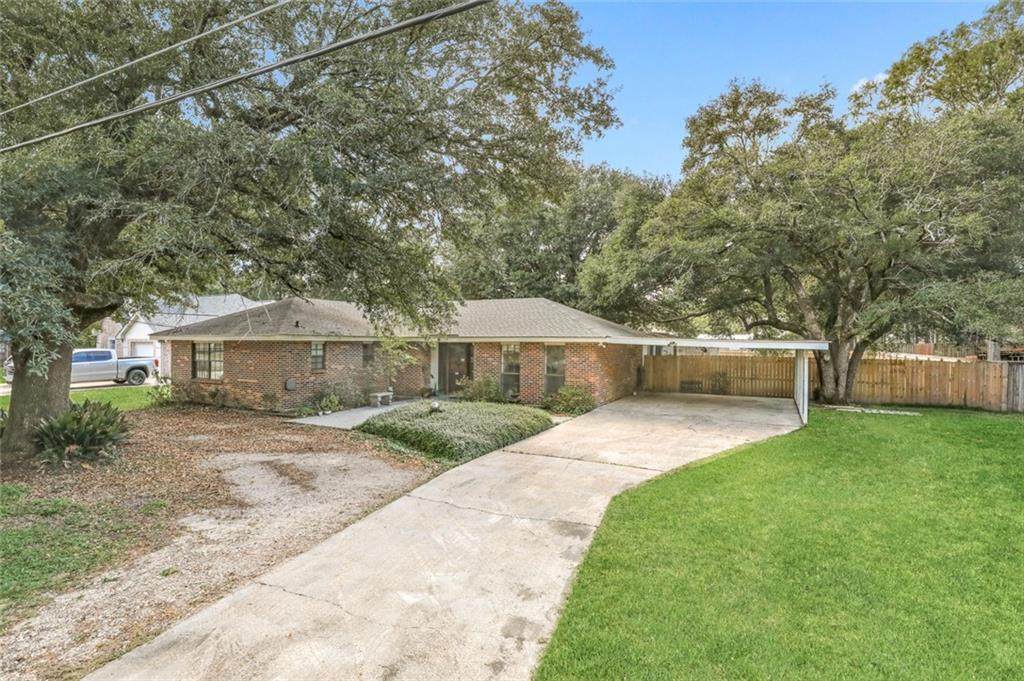 40 Helen Drive - Photo 1