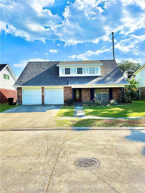 5611 Norland Avenue - Photo 1
