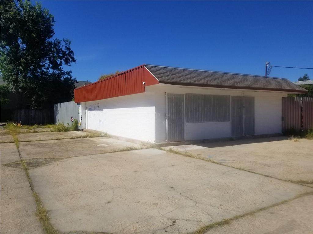 211 Galvez Street - Photo 1