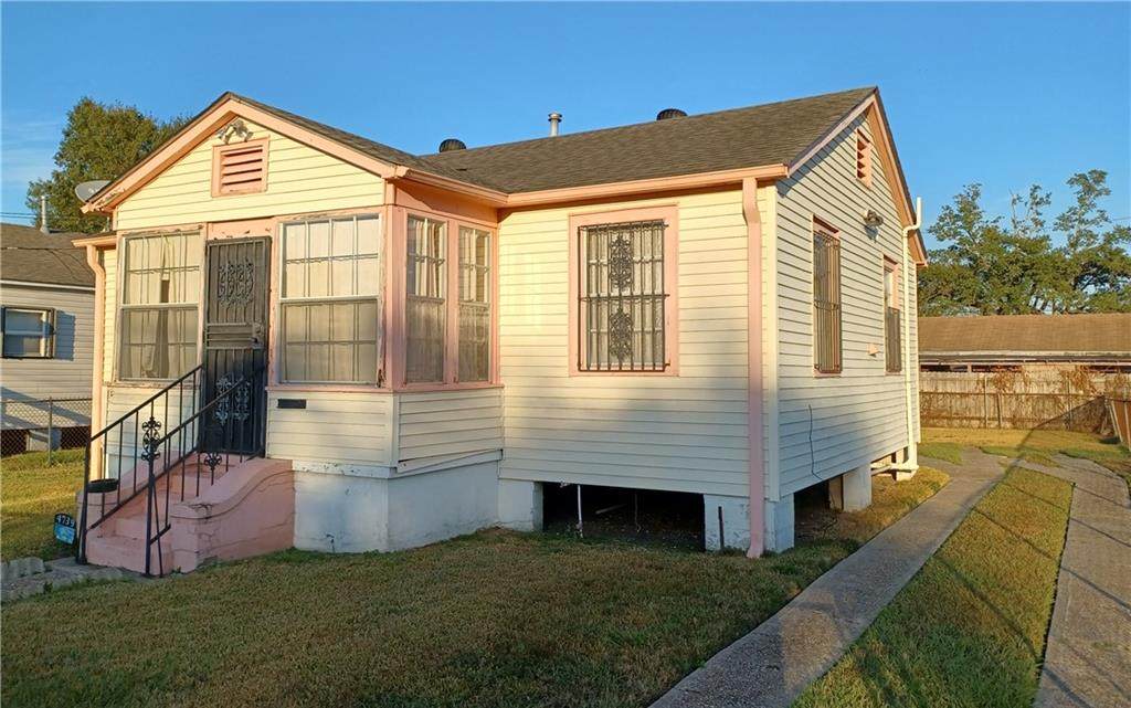 4739 Tulip Street - Photo 1