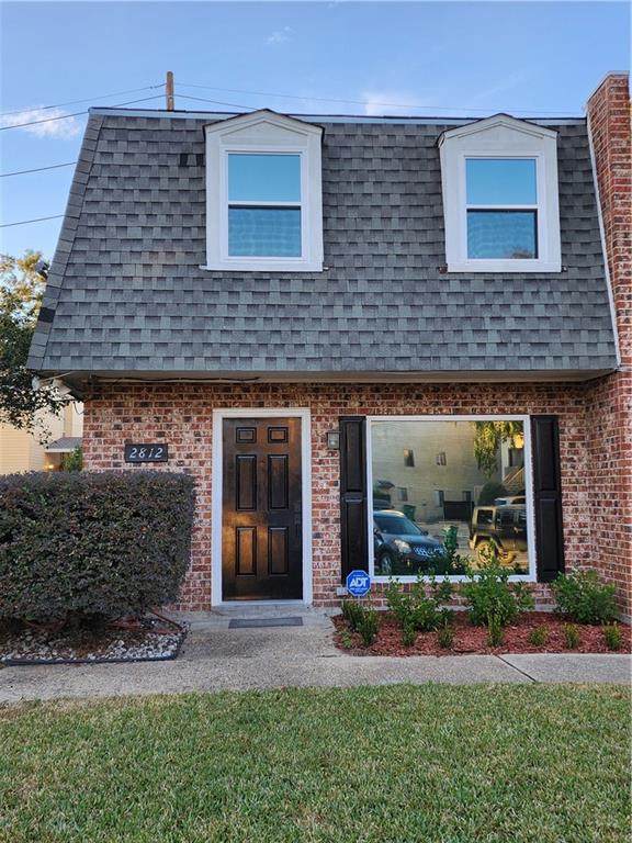 2812 Steamship Circle - Photo 1